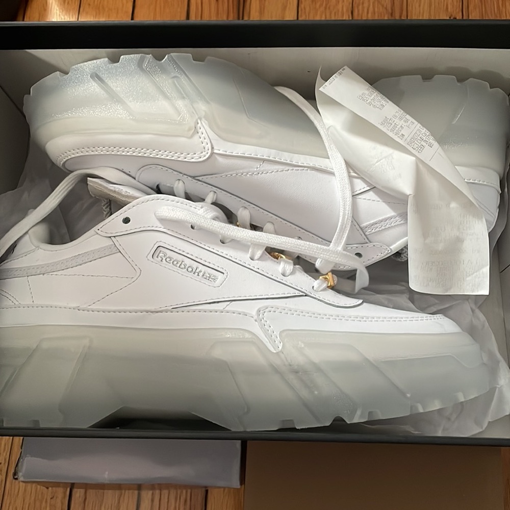 New Cardi B Reebok…. - Picture 2 of 6
